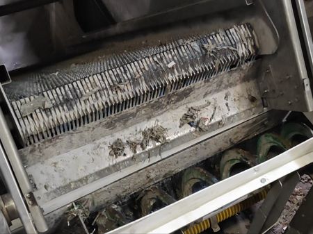 Step Screen Step Screen mechanical treatment