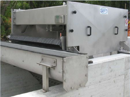 Step Screen Step Screen mechanical treatment