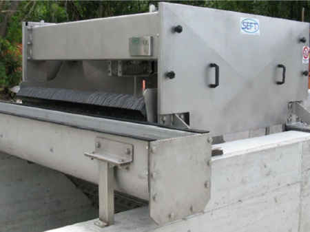 Step Screen, Mechanical treatment